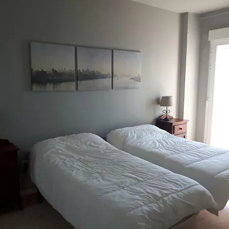 Apartment Primera Linea De Playa 4 *
