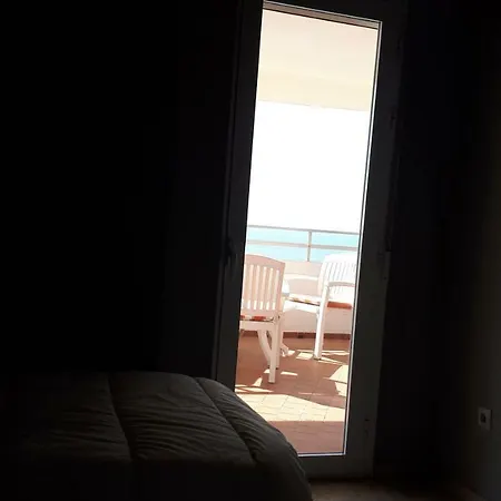 Apartamento Primera Linea De Playa 4 *