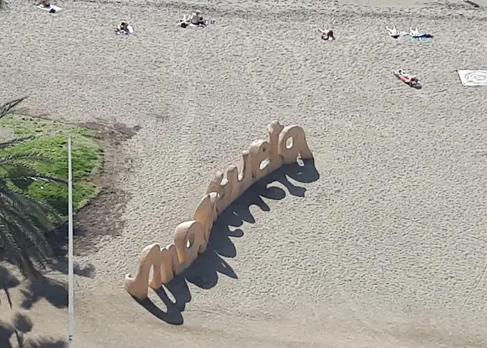 Primera Linea De Playa 4 Malaga
